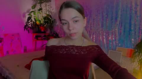 Snapshot of poli__ chatting on 12/22/24, 01:23 Martha online show from 12/22/24, 01:23