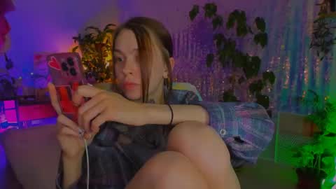 Snapshot of poli__ chatting on 05/15/26, 07:54 Martha online show from 05/15/26, 07:54
