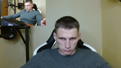 Poliglot online show from 12/22/24, 01:12