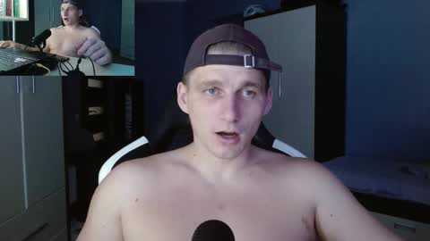 Poliglot online show from 10/21/25, 04:57