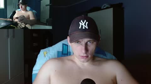 Poliglot online show from 10/26/25, 03:34