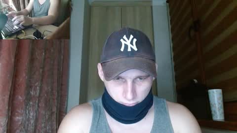 Poliglotjoe2 online show from 03/22/26, 02:15