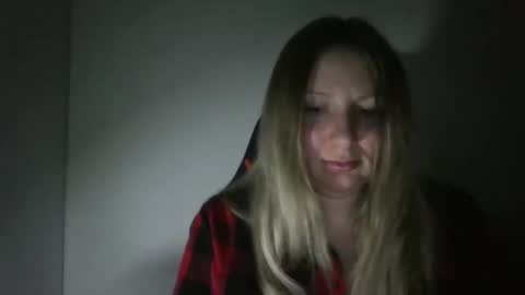 Snapshot of poliholly chatting on 02/27/26, 07:47 poliholly online show from 02/27/26, 07:47