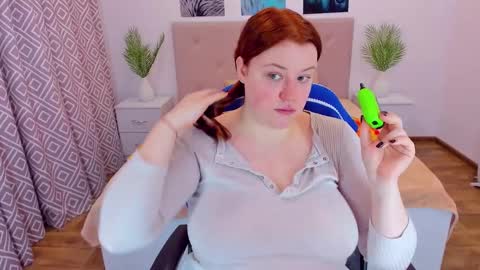 Polina online show from 12/18/24, 11:24