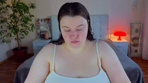 Snapshot of polinasallivan chatting on 06/26/26, 04:00 Polina online show from 06/26/26, 04:00