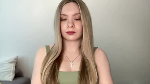 polishangel222 online show from 06/08/26, 03:12