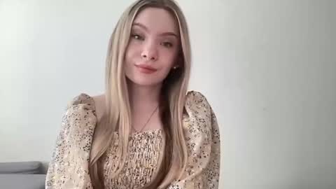 polishangel222 online show from 06/21/26, 09:34