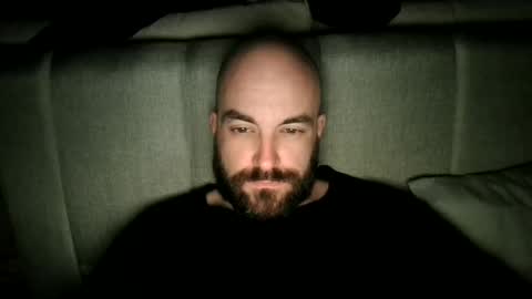 polisheaqle online show from 12/22/25, 02:19