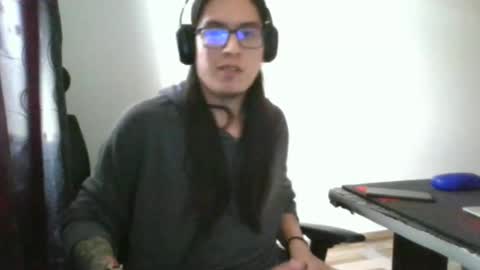 Snapshot of polla322 chatting on 12/23/24, 10:01 Diego online show from 12/23/24, 10:01