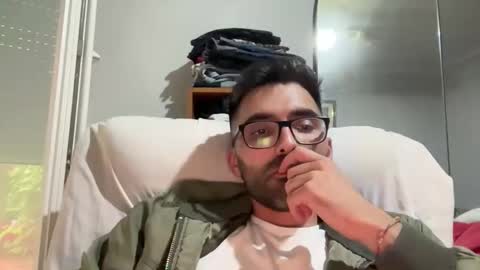 pollabeta online show from 10/26/25, 11:49