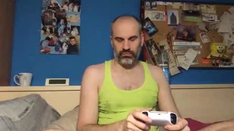 Snapshot of pollito1985 chatting on 03/22/26, 01:47 DIEGO O DIEGUITO online show from 03/22/26, 01:47