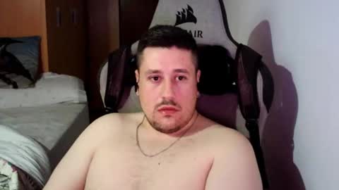 Snapshot of pollito_95 chatting on 01/21/25, 12:04 Pollito online show from 01/21/25, 12:04