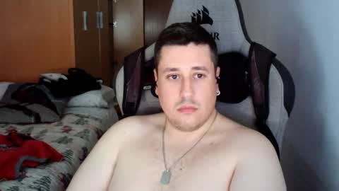 Snapshot of pollito_95 chatting on 01/26/25, 02:08 Pollito online show from 01/26/25, 02:08