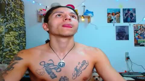 Snapshot of pollon8_kbezon chatting on 01/21/25, 11:55 Gian online show from 01/21/25, 11:55