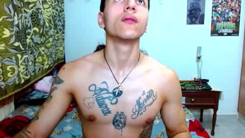 Snapshot of pollon8_kbezon chatting on 02/09/25, 04:40 Gian online show from 02/09/25, 04:40