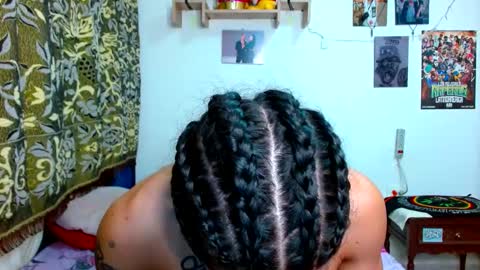 Snapshot of pollon8_kbezon chatting on 03/10/25, 05:39 Gian online show from 03/10/25, 05:39