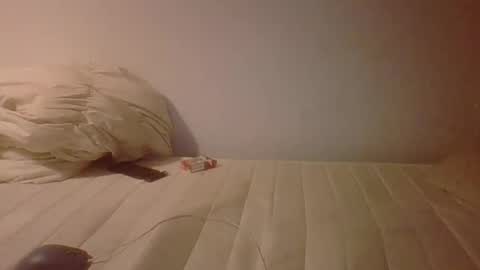 Snapshot of pollonreus chatting on 05/15/26, 02:18 Pollonreus online show from 05/15/26, 02:18