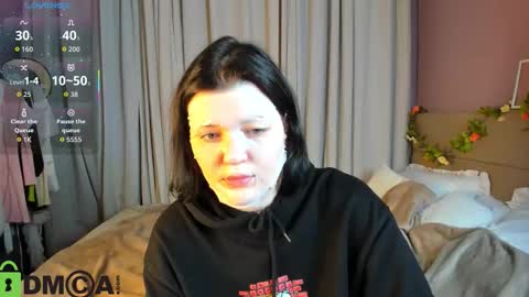 Polly online show from 10/12/25, 01:48