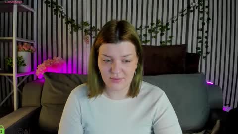 Polly online show from 02/12/26, 01:22