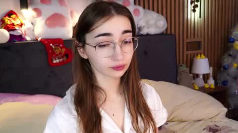 Polly online show from 01/16/26, 07:34