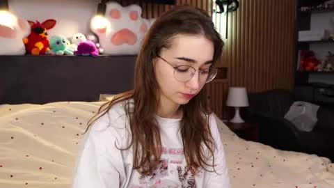 Polly online show from 03/09/26, 07:45