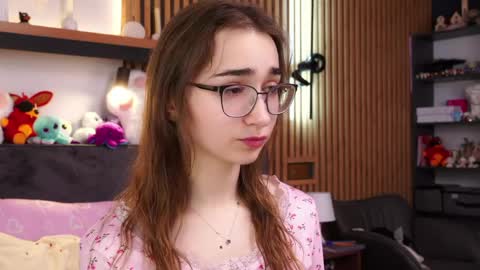 Polly online show from 03/27/26, 12:05