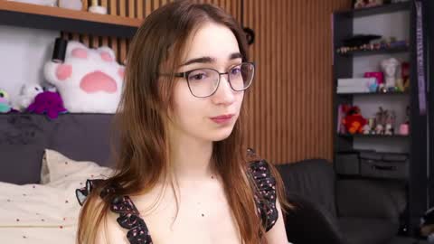 Polly online show from 03/30/26, 12:06