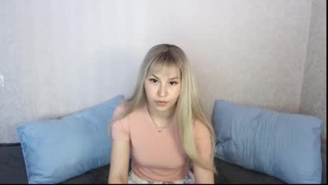 Polly online show from 05/15/26, 02:18