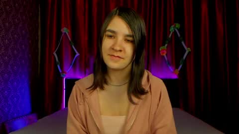 Polly online show from 03/17/26, 07:23