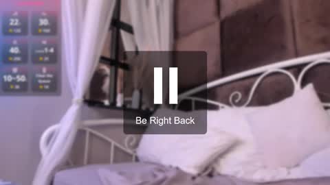 Snapshot of polly_milles chatting on 11/08/25, 09:02 Polly online show from 11/08/25, 09:02