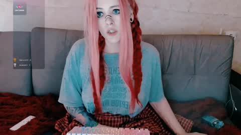 Polly online show from 12/30/24, 09:27