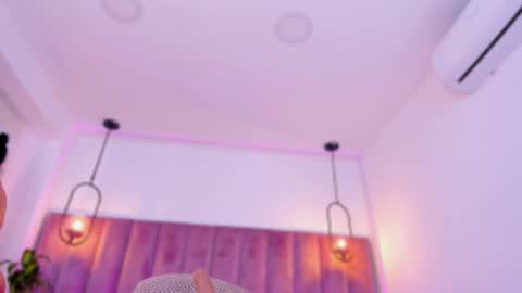 POLLY online show from 03/25/26, 10:21