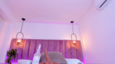 POLLY online show from 04/07/26, 10:15