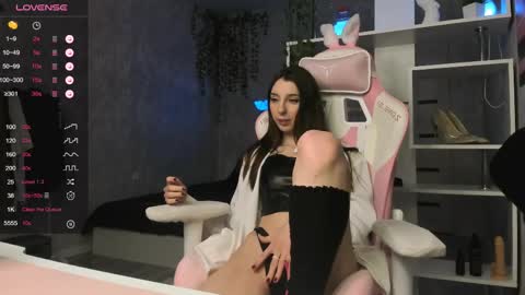       online show from 04/09/26, 04:12