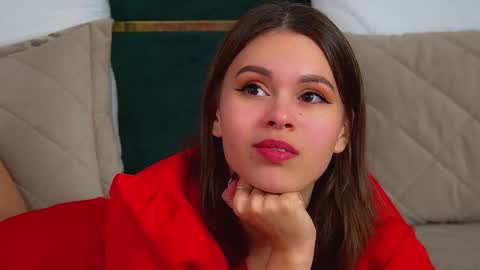 Polly online show from 11/05/25, 07:30