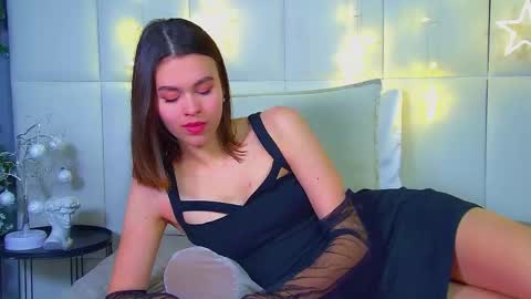 Polly online show from 12/03/25, 06:50