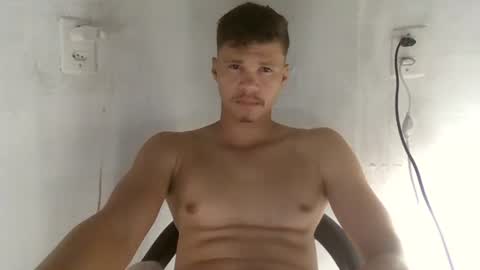 pollyster online show from 02/01/26, 02:21