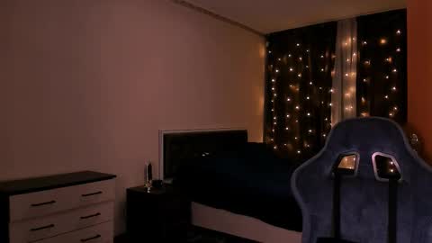 Megan.online  online show from 11/29/25, 05:05