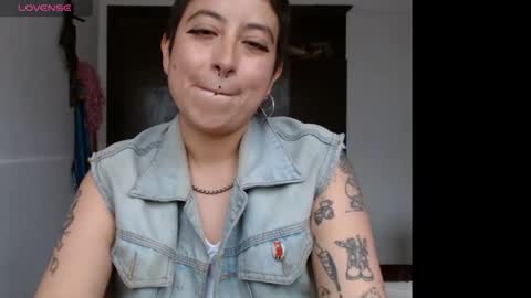 Snapshot of poly_mer chatting on 02/03/25, 08:03 Poly online show from 02/03/25, 08:03