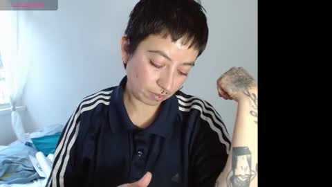 Snapshot of poly_mer chatting on 02/18/25, 10:47 Poly online show from 02/18/25, 10:47