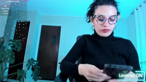 Snapshot of polybarnett chatting on 05/19/26, 02:51 paulina barnett online show from 05/19/26, 02:51