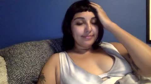 Snapshot of polymamii chatting on 02/23/26, 02:20 polymamii online show from 02/23/26, 02:20