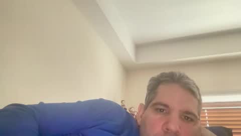 Snapshot of ponchynyc chatting on 11/05/25, 04:07 PONCH online show from 11/05/25, 04:07