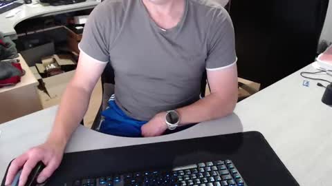 Dave online show from 11/18/25, 01:37