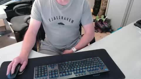 Dave online show from 04/07/26, 09:43