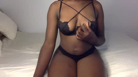 Snapshot of pookietalie23 chatting on 06/16/26, 12:46 pookie online show from 06/16/26, 12:46