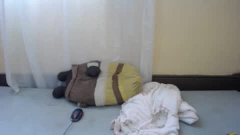 Snapshot of popetykely00 chatting on 01/14/25, 05:40 popetykely00 online show from 01/14/25, 05:40