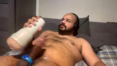 Snapshot of popfizzt chatting on 12/26/24, 07:05 popfizzt online show from 12/26/24, 07:05