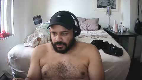 Snapshot of popfizzt chatting on 09/17/25, 11:56 popfizzt online show from 09/17/25, 11:56