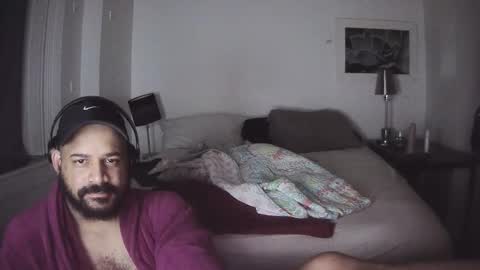 Snapshot of popfizzt chatting on 09/20/25, 12:00 popfizzt online show from 09/20/25, 12:00